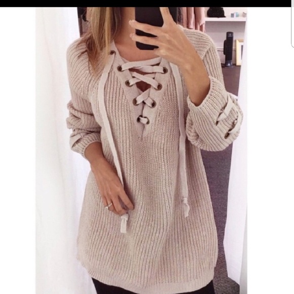 IN STOCK  Sweater - Picture 2 of 3